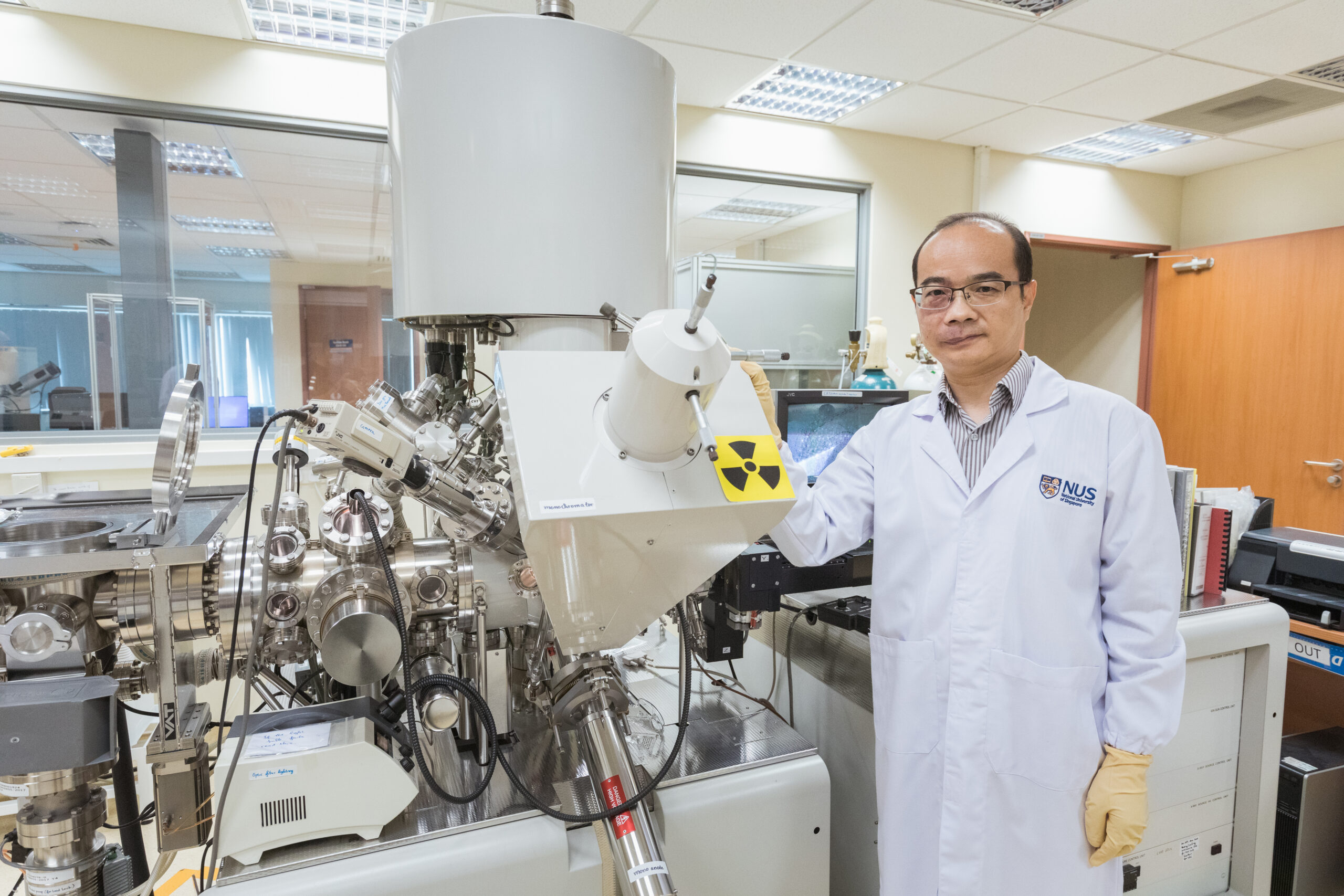 The groundbreaking discovery made by Assoc Prof Xue Jun Min and his team could improve affordability of hydrogen as source of clean energy.