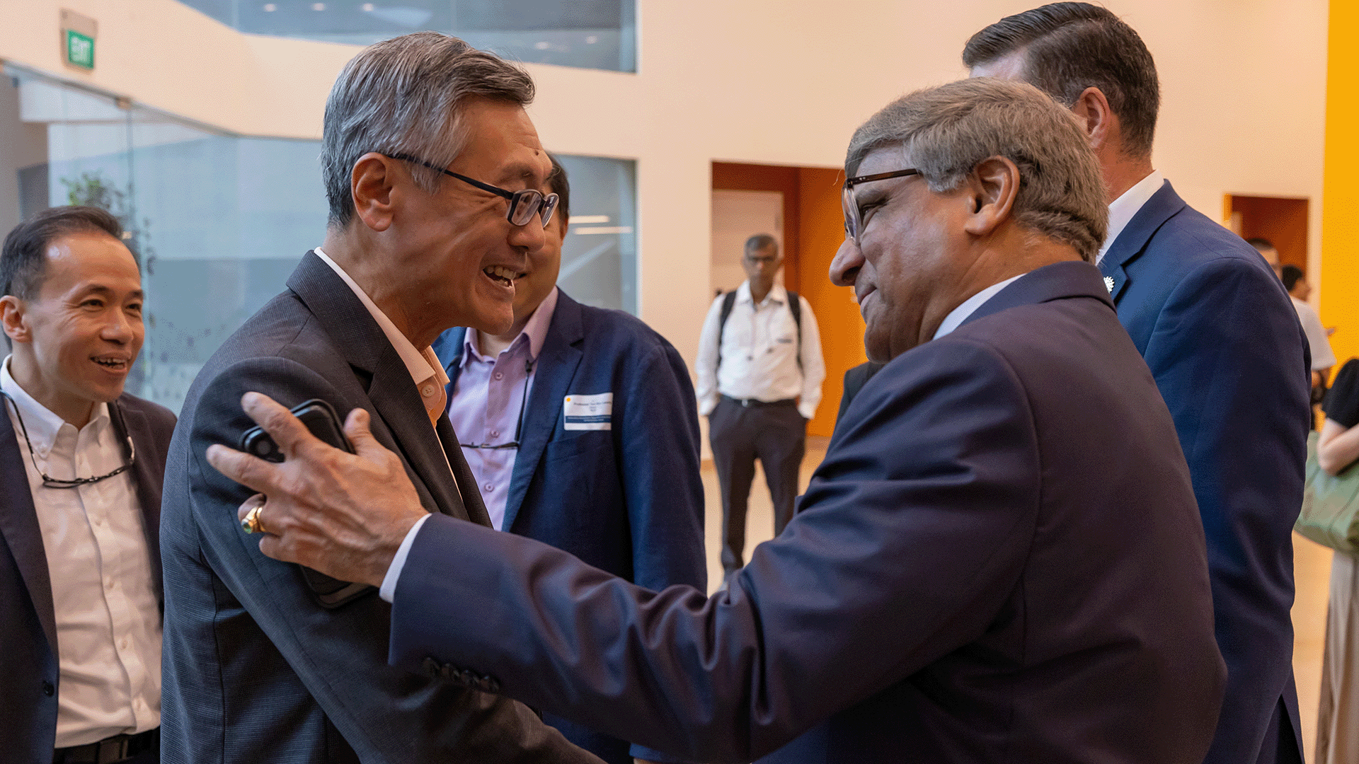 Dr Panchanathan was welcomed by NUS President, Prof Tan Eng Chye, ahead of the lecture.