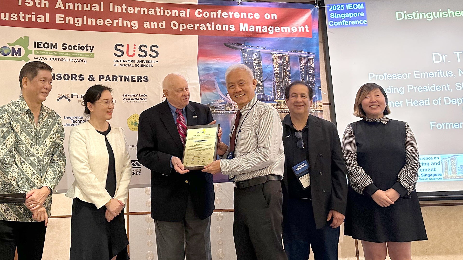Emeritus-Professor-Goh-Distinguished-Professor-Award Emeritus-Professor-Goh-Distinguished-Professor-Award