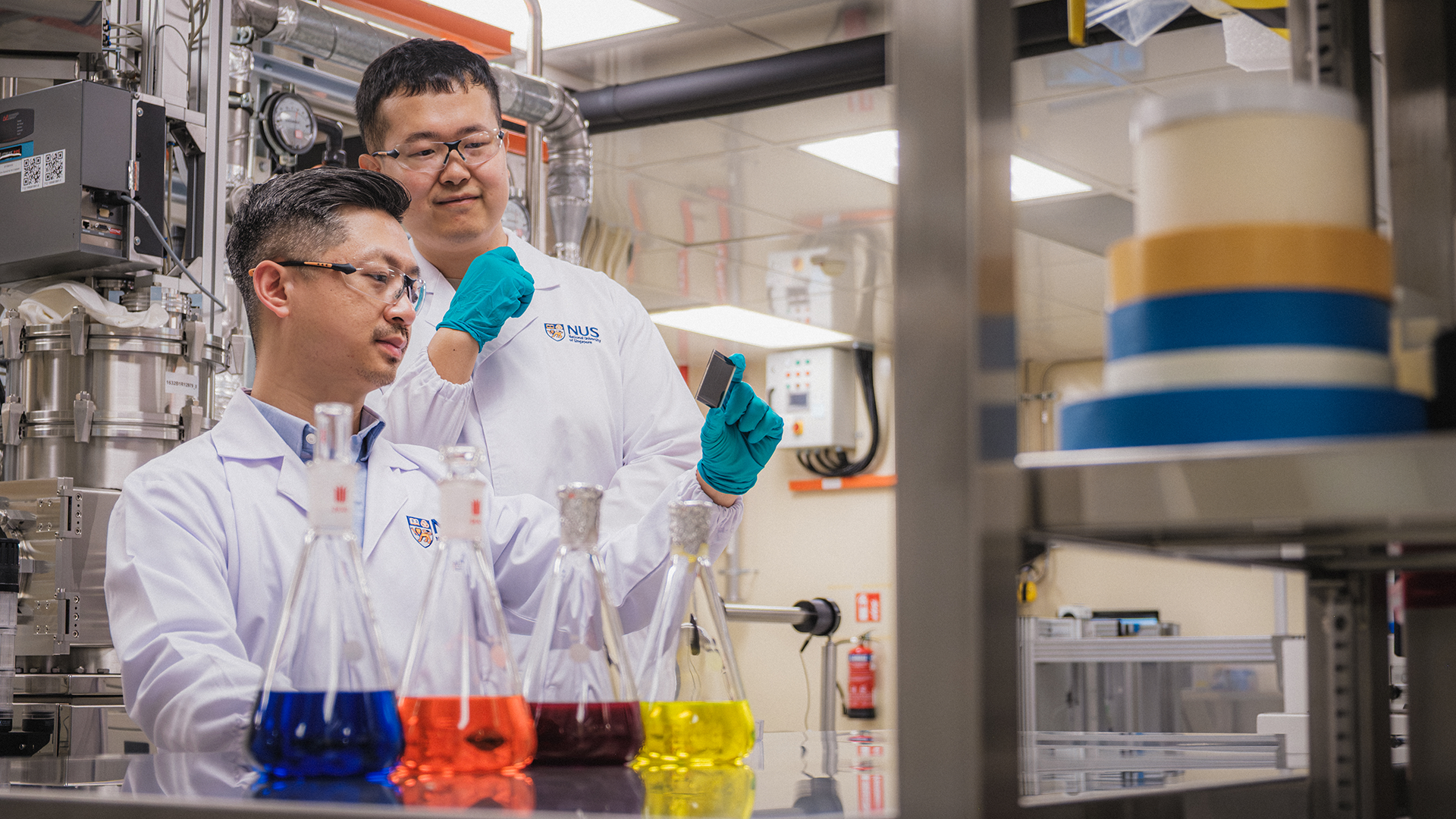 The high performance of the device is driven by a newly designed narrow-bandgap organic absorber that significantly enhances near-infrared (NIR) photon harvesting.
