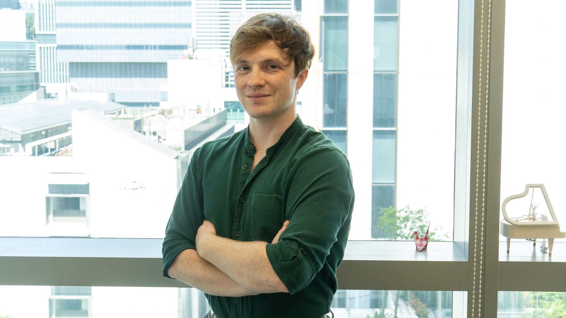Alexey Berdyugin 1 Assistant Professor Alexey Berdyugin (Materials Science and Engineering) co-led the studies that achieved record graphene mobility.