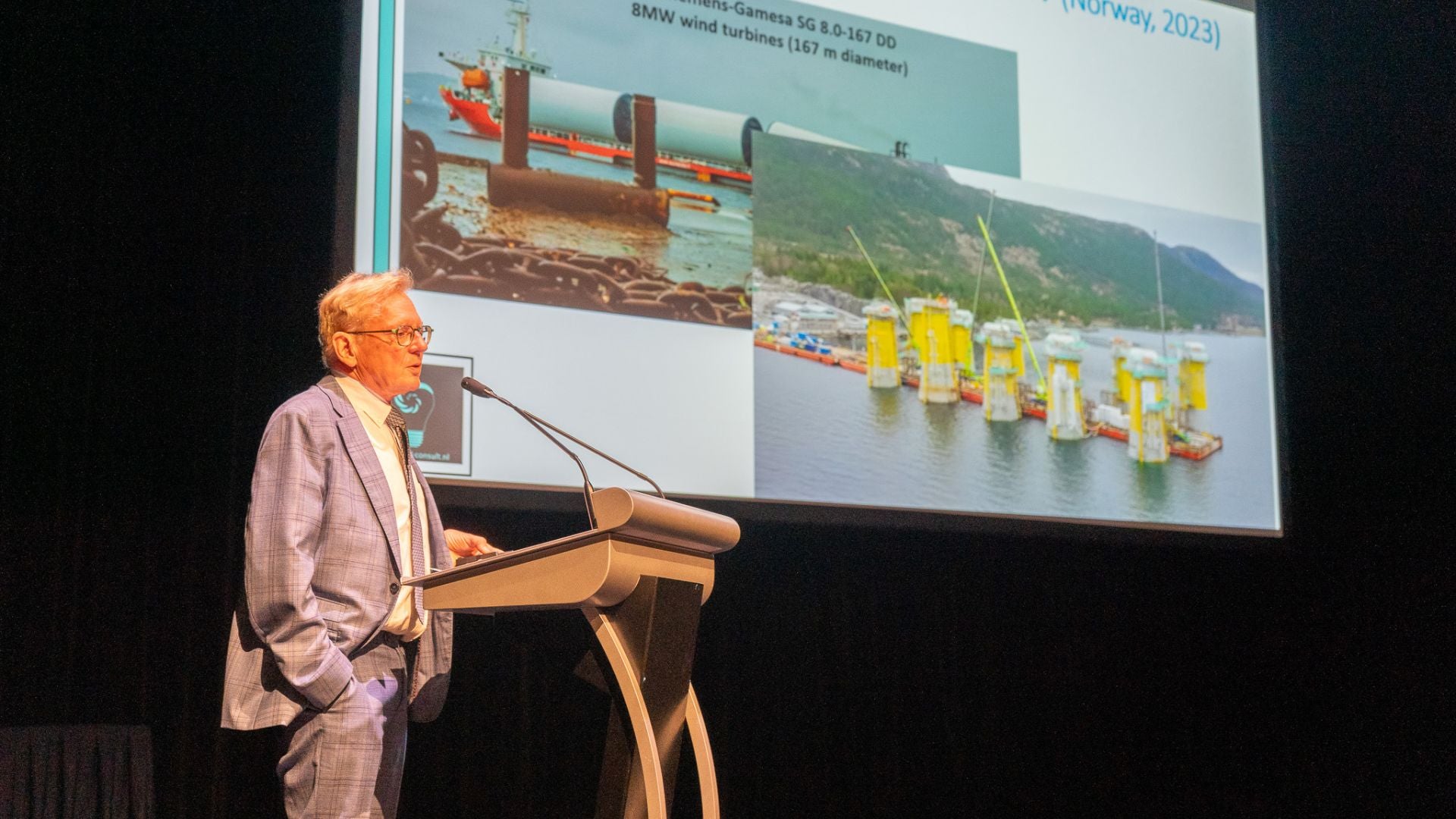 Prof van Bussel highlights the scale and progress of offshore wind farms, including 8MW turbines and floating platforms in Norway.