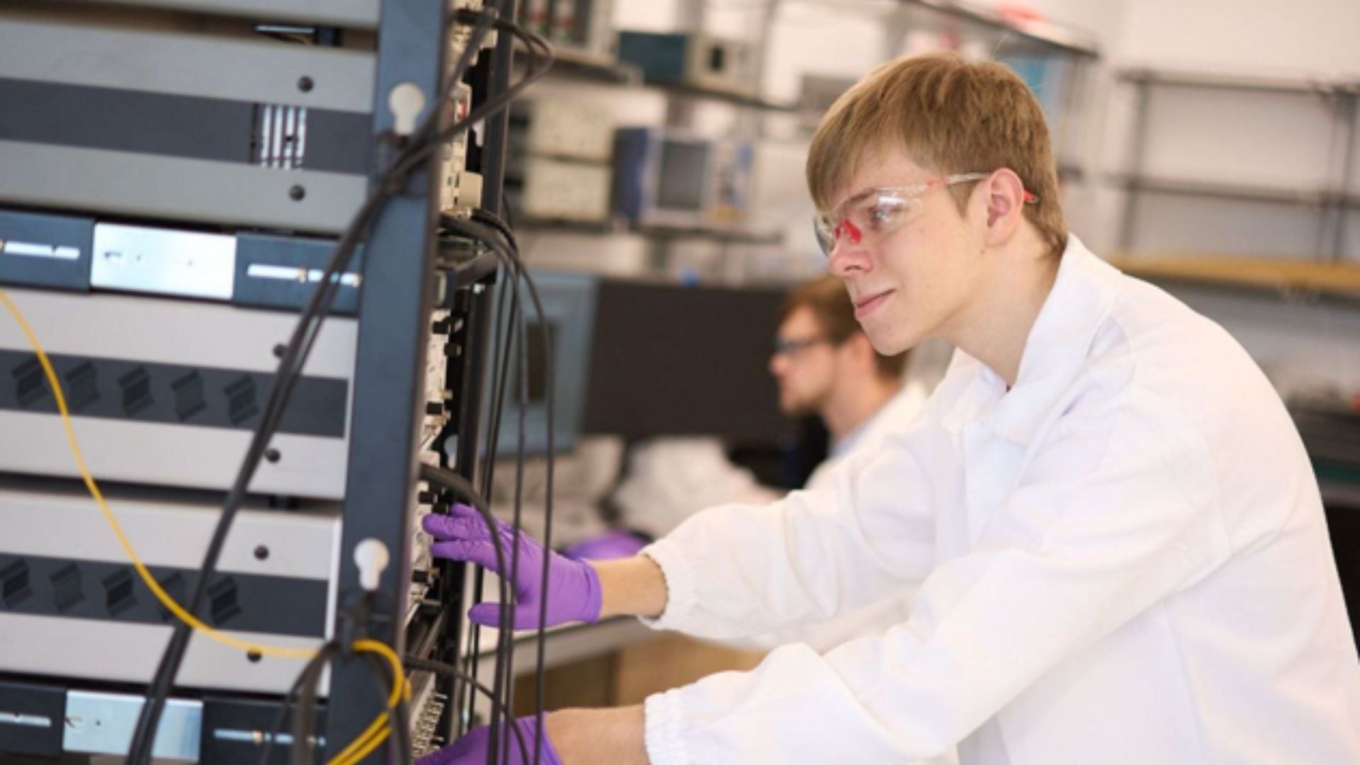 Ian Babich Ian Babich, PhD student at NUS and first author, conducting low-temperature measurements of graphene devices.