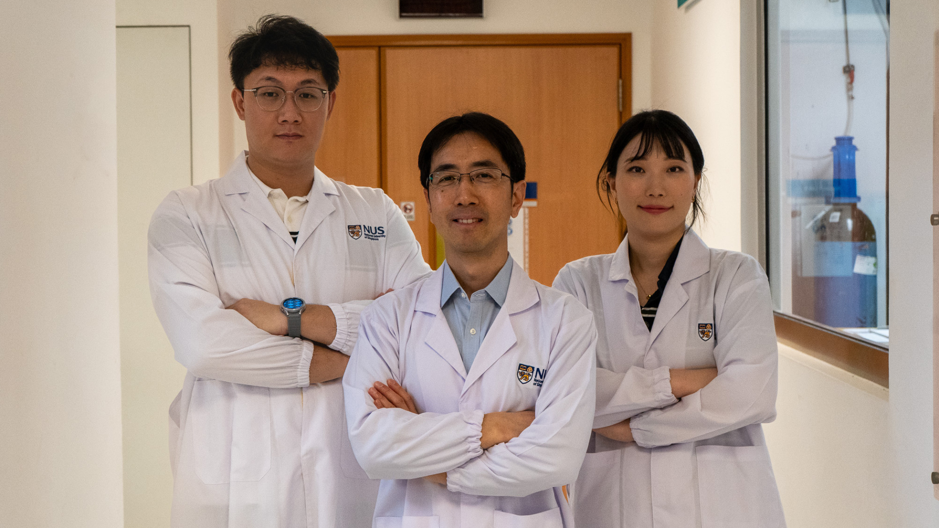 From left: Research Fellow Dr Zhang Mingyue, Prof Lin Zhiqun and Research Fellow Dr Kim Minju.