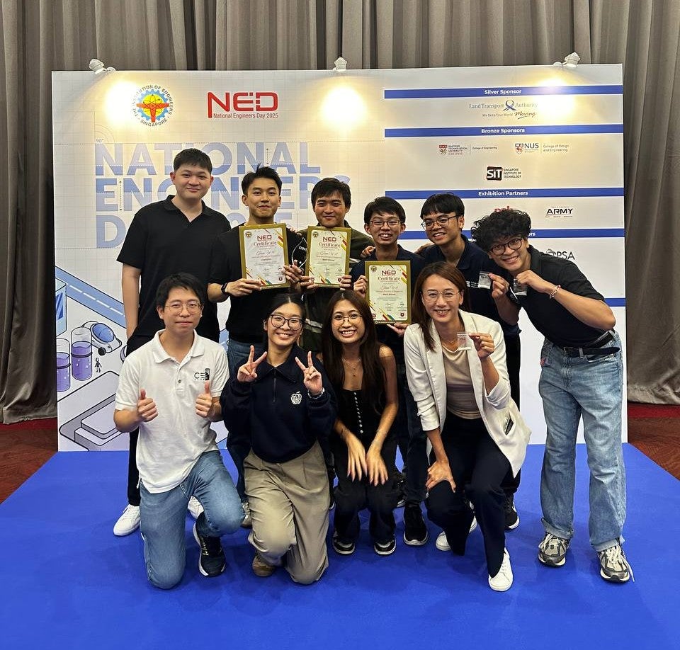 CDE students and Assistant Professor Iris Yu at the Engineering Innovation Challenge