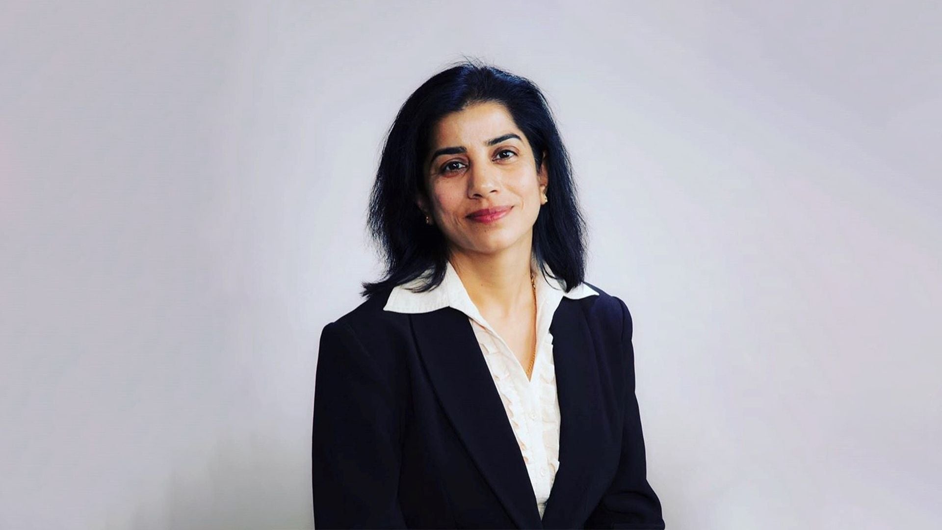 Professor Dipti Srinivasan, Provost’s Chair Professor in Electrical and Computer Engineering and Director of the Green Energy Management & Smart Grid (GEMS) Research Centre,