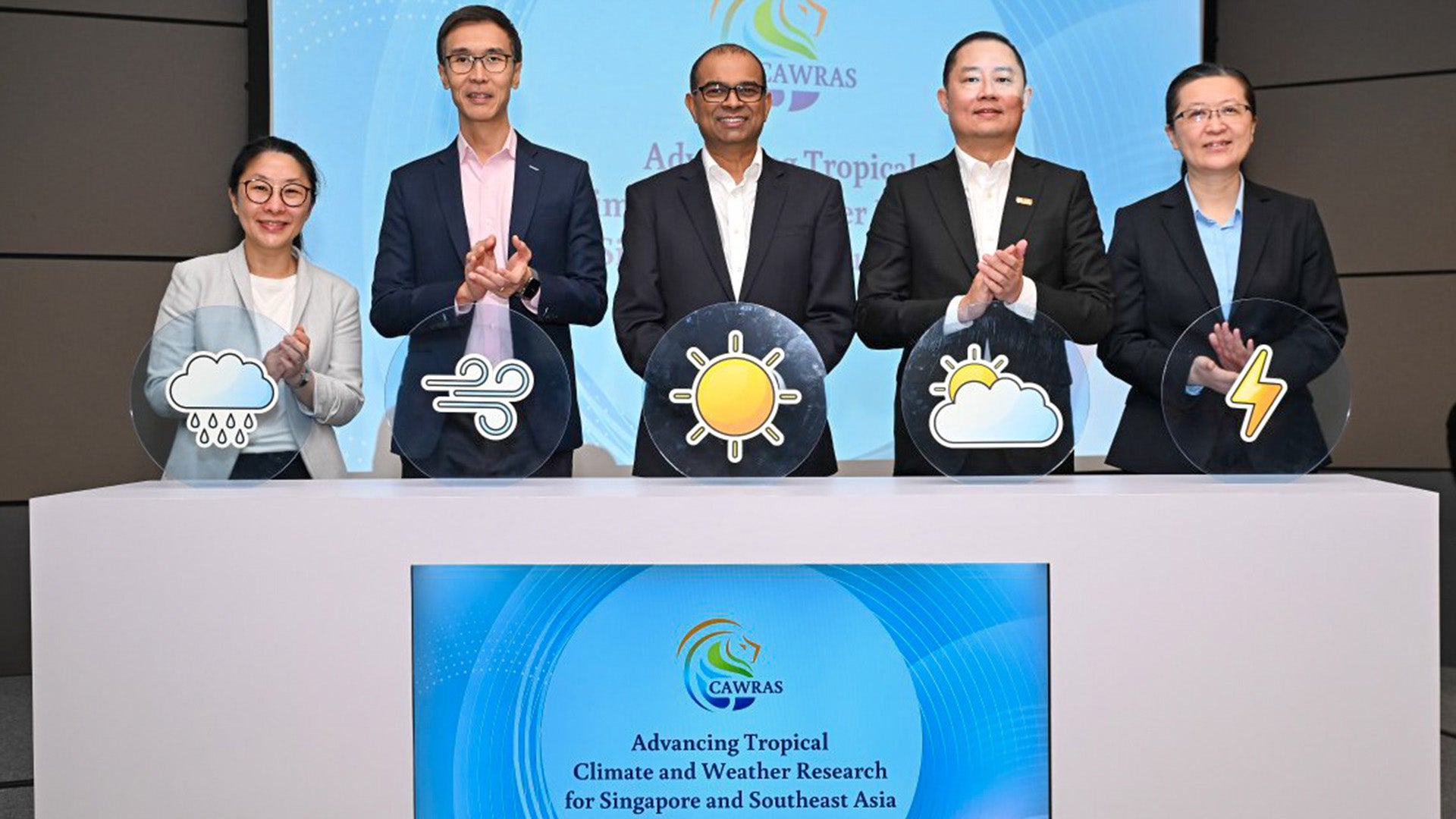 CAWRAS was launched by Guest-of-Honour Dr Janil Puthucheary (middle), Senior Minister of State for Sustainability and the Environment and Education; together with Prof Liu Bin (extreme right), Deputy President (Research and Technology), NUS; and (from left) Ms Koh Li-Na, Director-General of the Meteorological Service Singapore, NEA; Prof Lim Keng Hui, Assistant Chief Executive (Science & Engineering Research Council), A*STAR; and Prof Louis Phee, Singapore Vice President (Innovation & Entrepreneurship), NTU Singapore. (Photo: National Environment Agency)