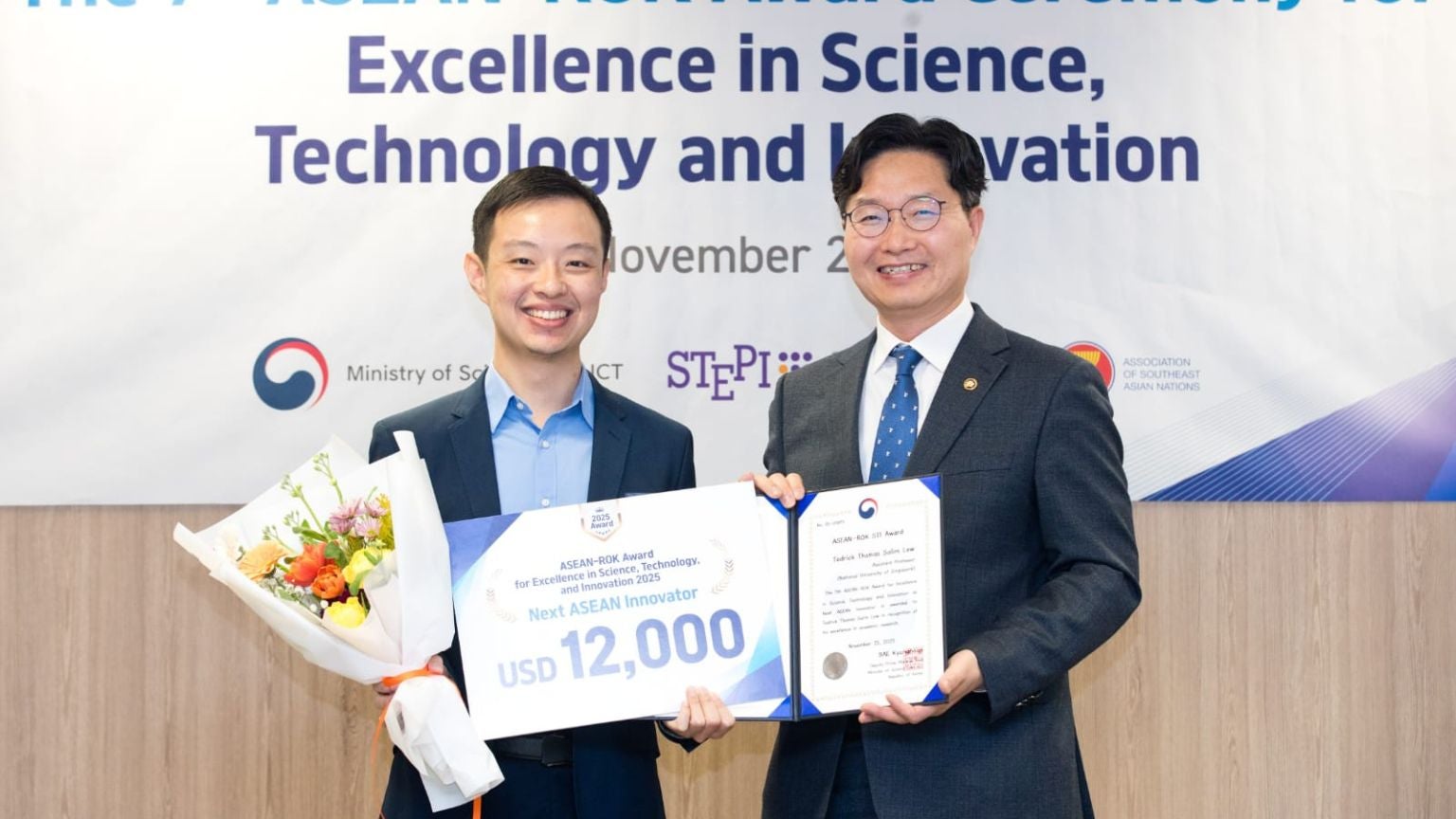 Tedrick Lew ASEAN-ROK award cde news cover