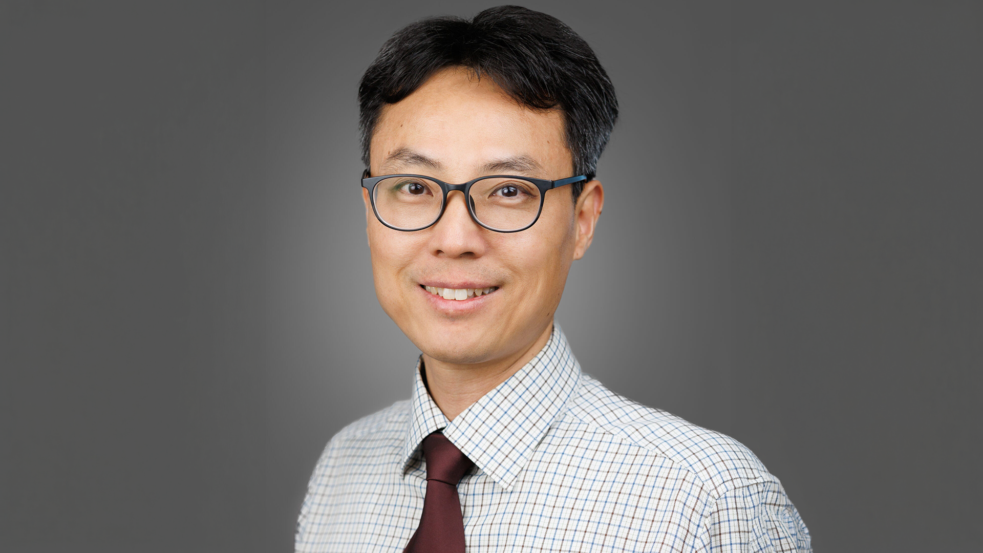 Prof Yang Hyunsoo’s research explores how spintronic hardware could open new paths to more efficient computing for complex real-world problems.