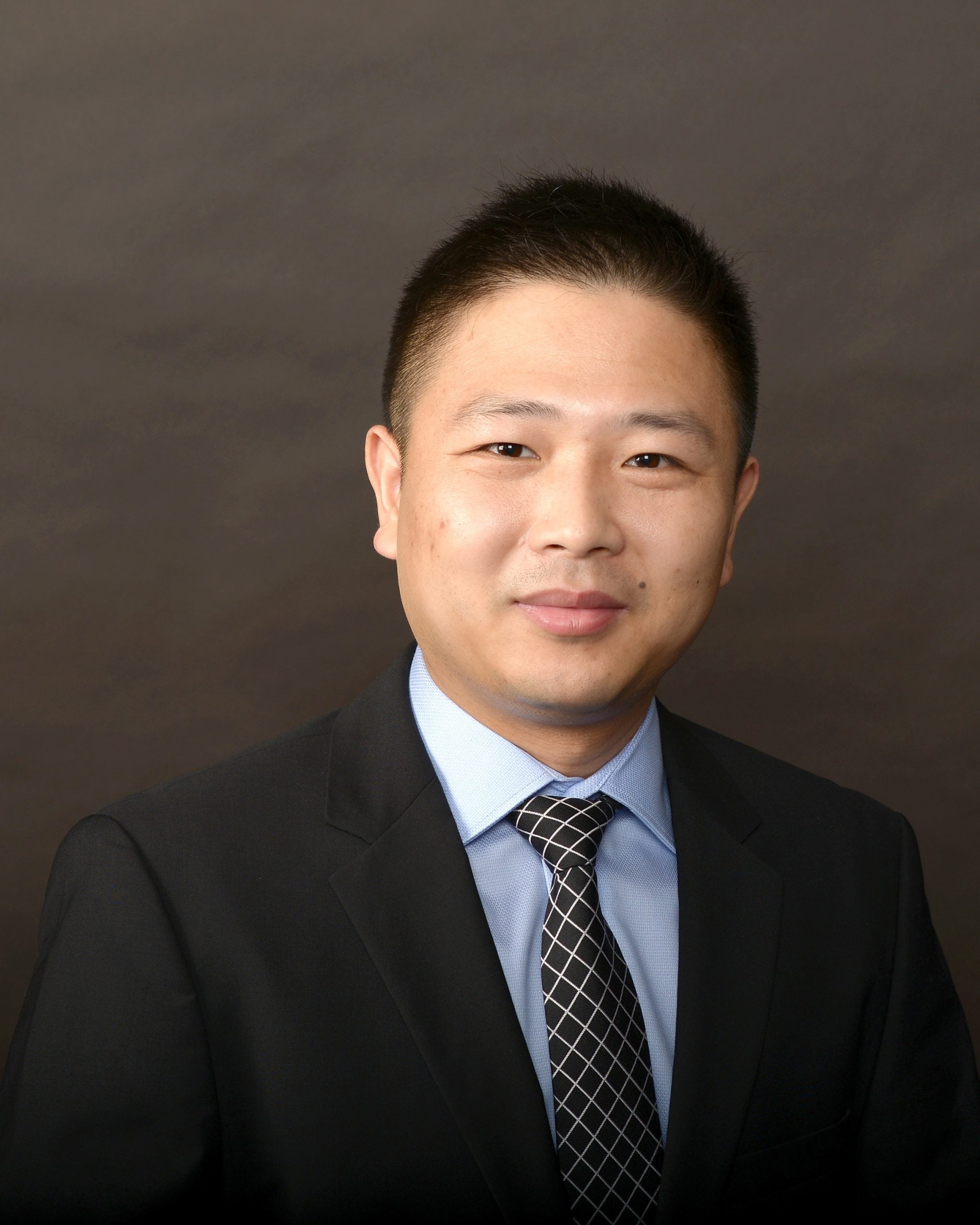 nus-cde-che-asstprof-wanglei_Mun Wei Wong_portrait