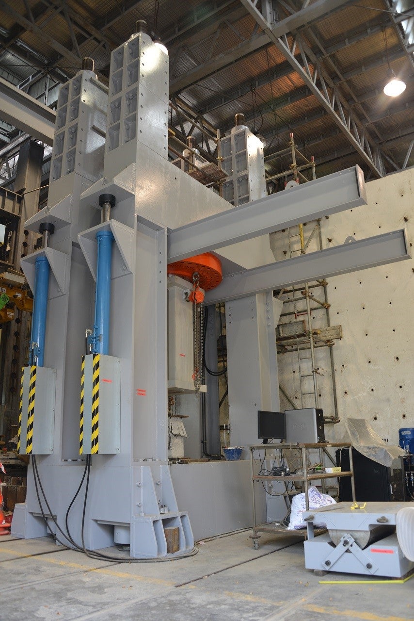 20mn Servo Hydraulic Actuator And Testing Frame