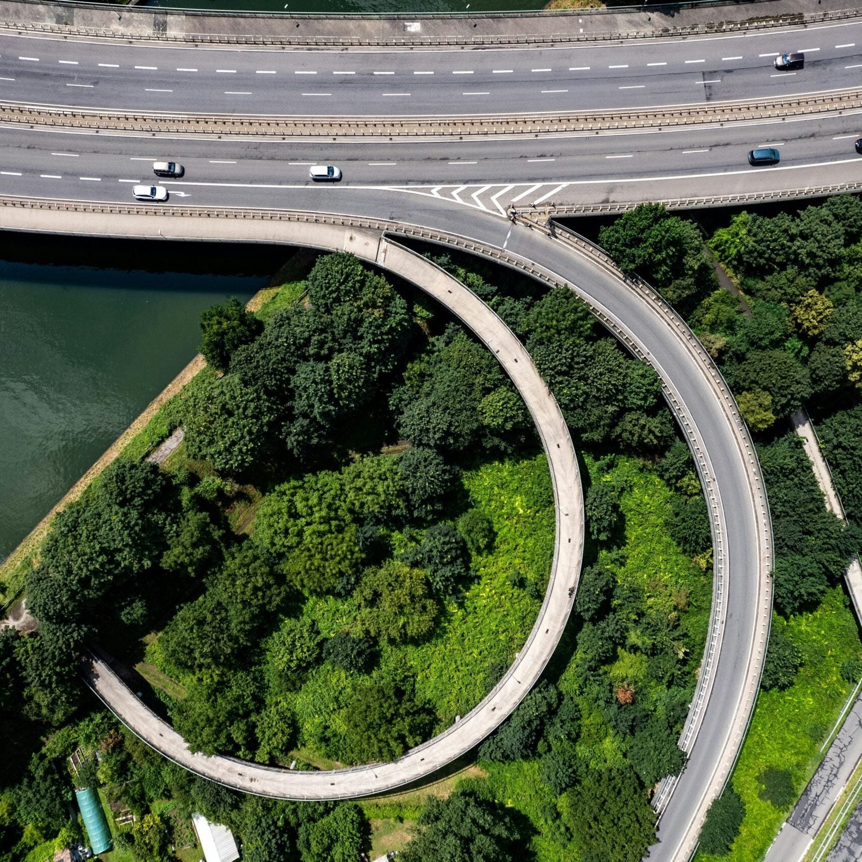 bernd-dittrich-G4tNFiZecoc-unsplash