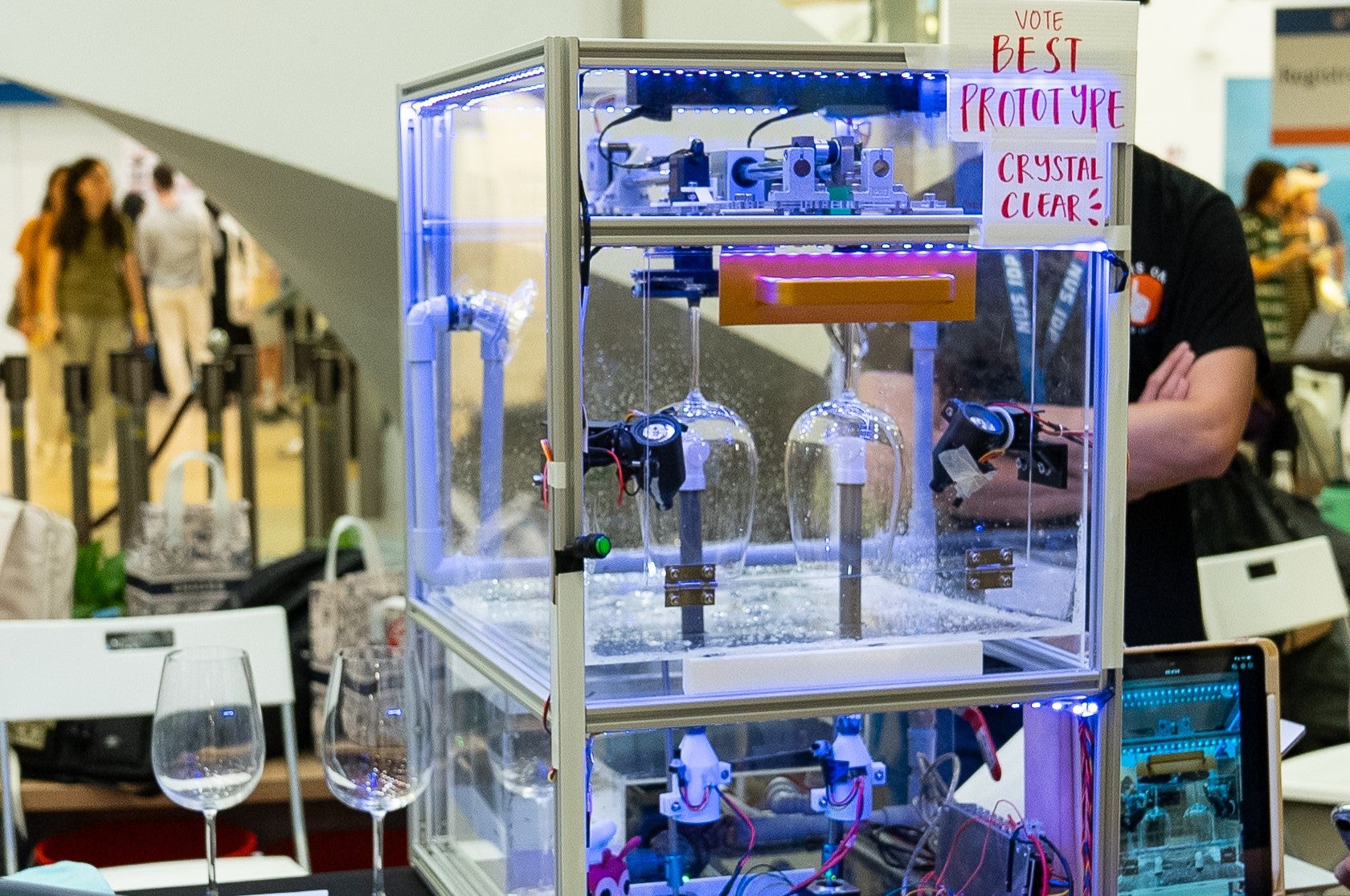 Prototype of Eclat in action
