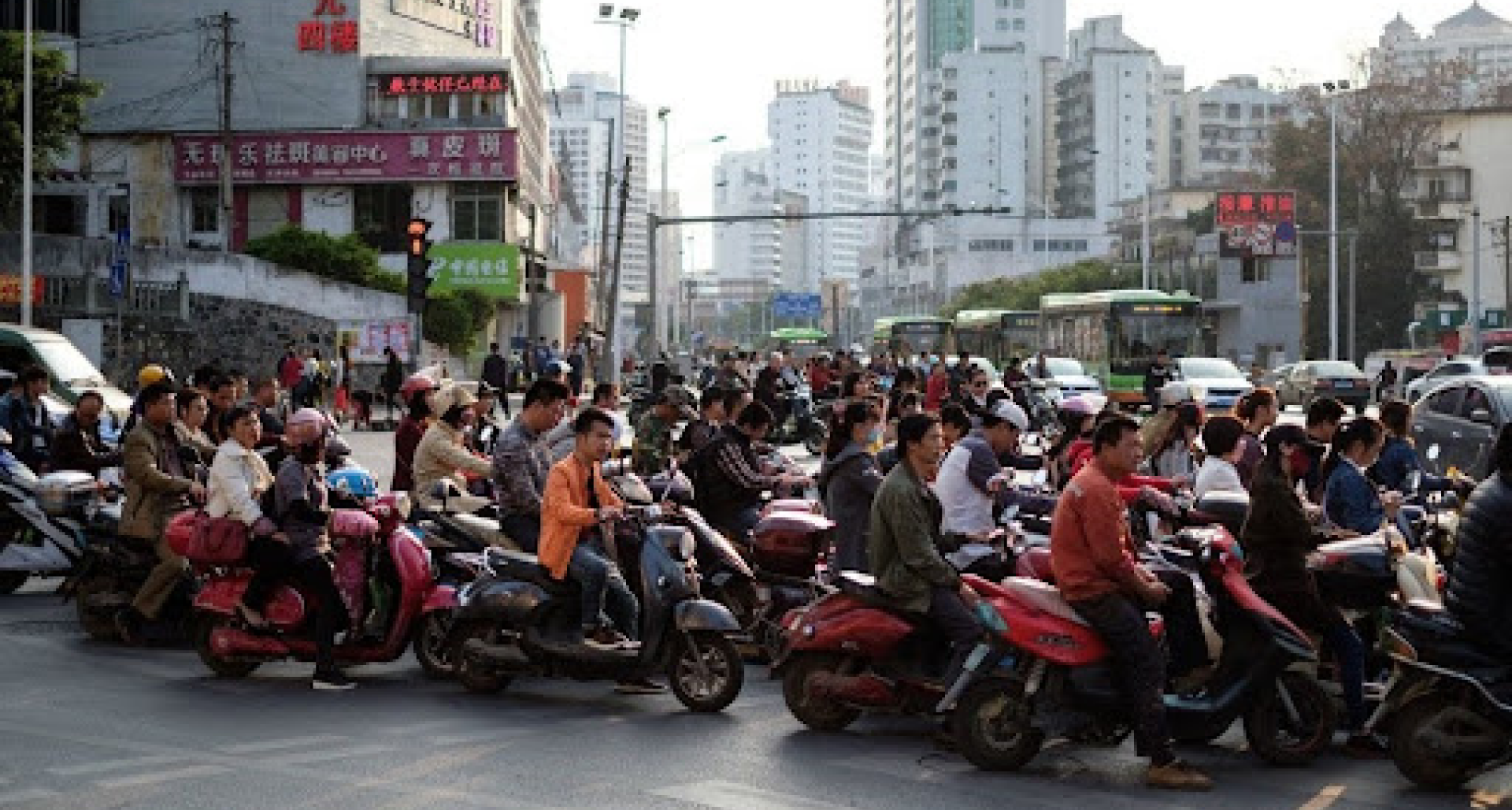 Figure 3. Rush hour traffic in Nanning, China (5050 Travelog, 2017) 
