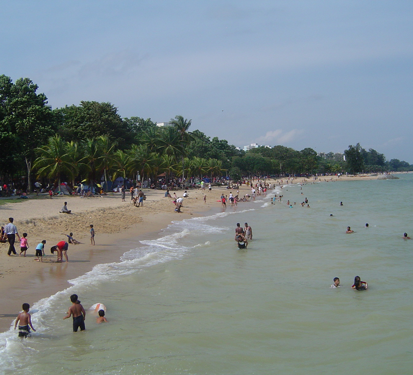 Frame 6 Singapore itself is a low-lying island and while its coasts are known as sites for recreational activities (for instance at East Coast Park, image above) these coasts are also vulnerable to sea-level rise. Water sensitive approaches can help address these vulnerabilities, not just in ensuring coastal protection, but also in creating possibilities for other needs, including other water-related concerns and social functions, to be met as well. Image Credit: “Beach at East Coast Park, Singapore” by BertholdD, used under CC BY-SA 3.0