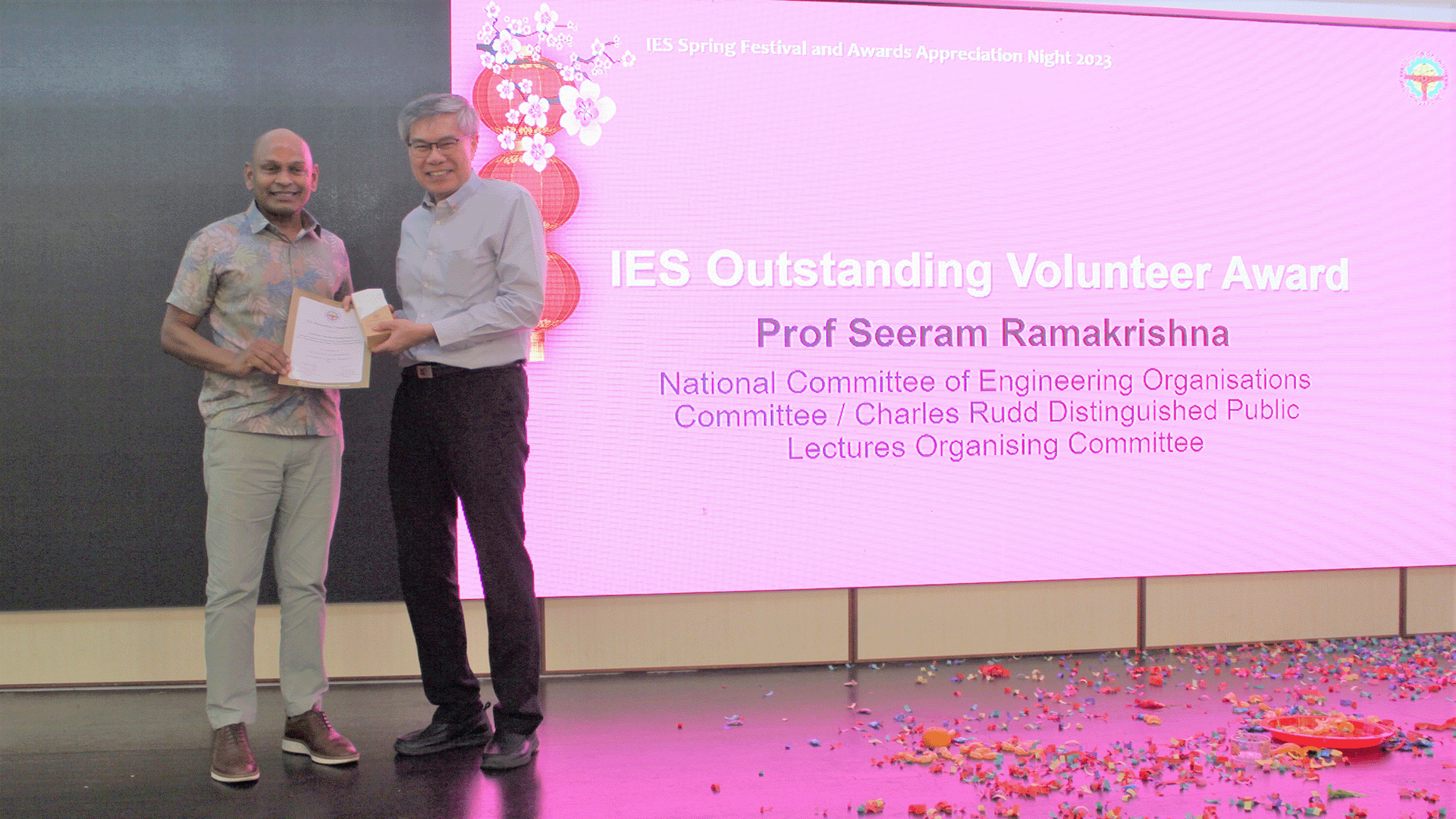 Prof Seeram Ramakrishna presented with IES award College of Design