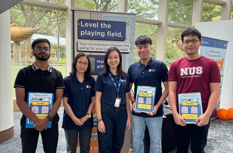 From left - Mohamed Sharif Mohamed Ali (Computer Engineering), Joanne Boey (CDE Office of Development), Lynette Lai (CDE Office of Development), Joseph David Chan (Mechanical Engineering), Samuel Chung (Computer Engineering)