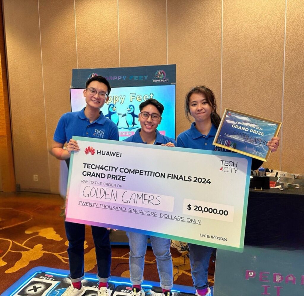 From left to right: Jonathon Leong, Fatin Sharafana and Denise Caluza winning the Tech4City competition