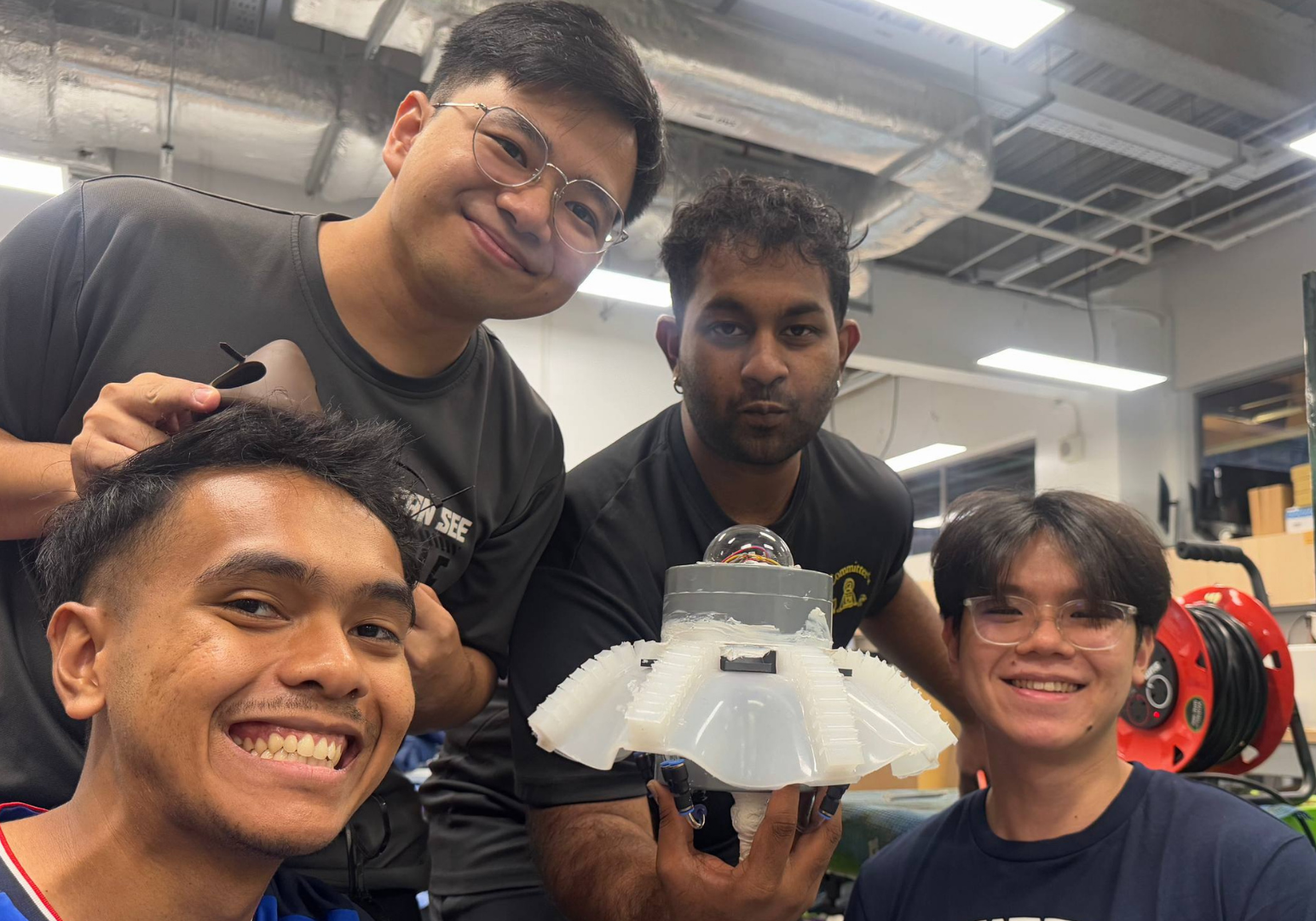 James Dyson Innovation & Design - Afham Shahril, Darrel Yu, Navin Siva and Wallace Wee