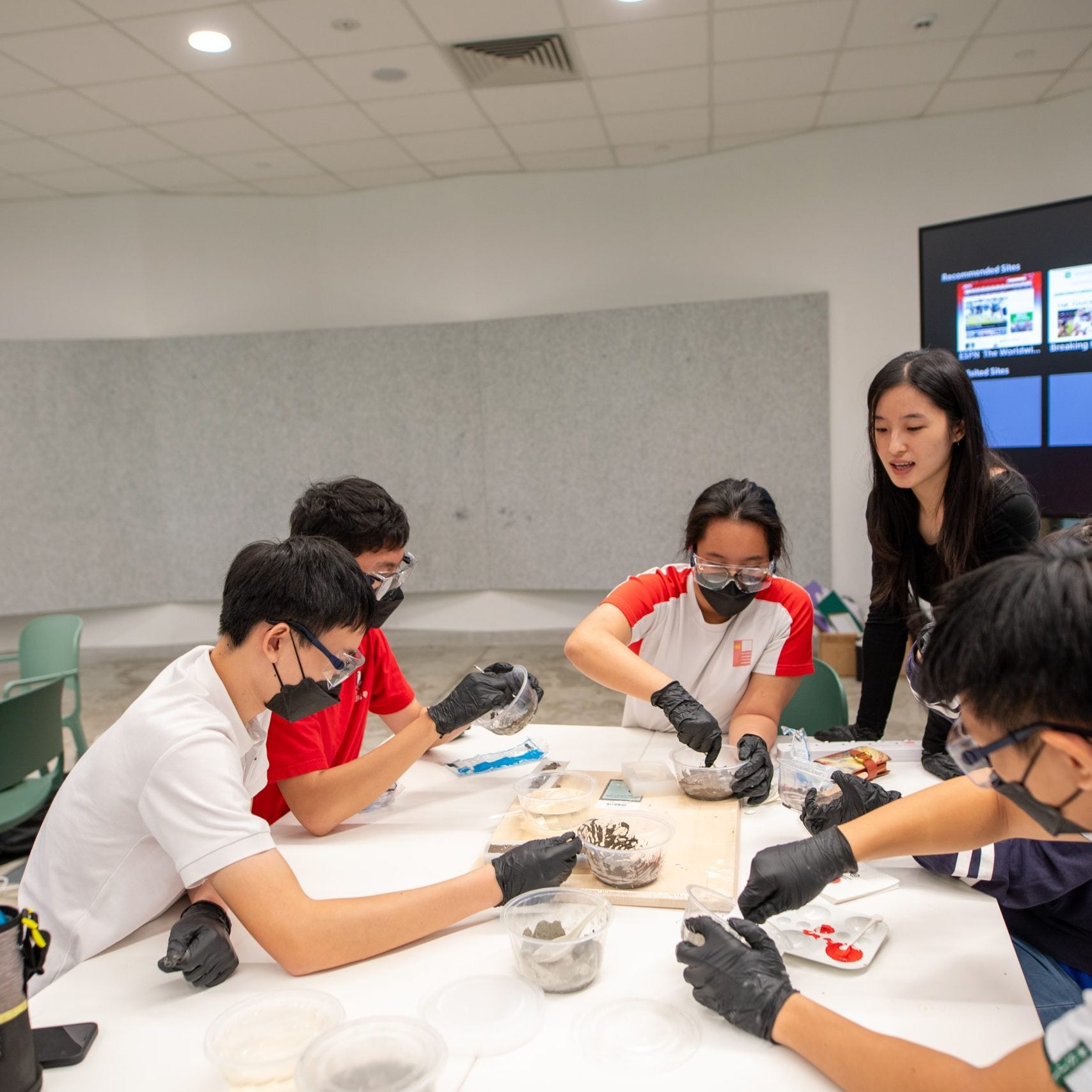 NUS MOE Engineering and Tech Programme Scholarship (ETPS) 2025-161